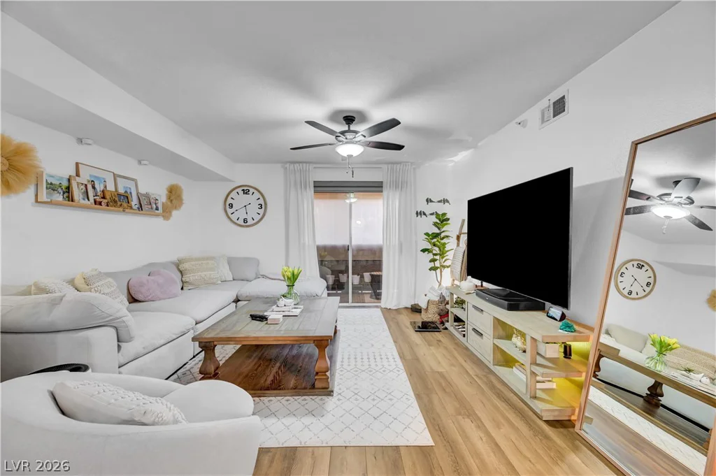 2750 Durango, Las Vegas, NV 89117