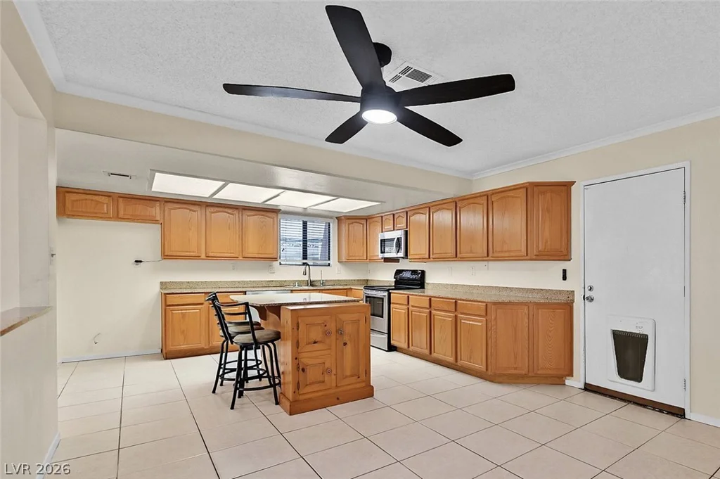 1021 Jimmy, Las Vegas, NV 89123
