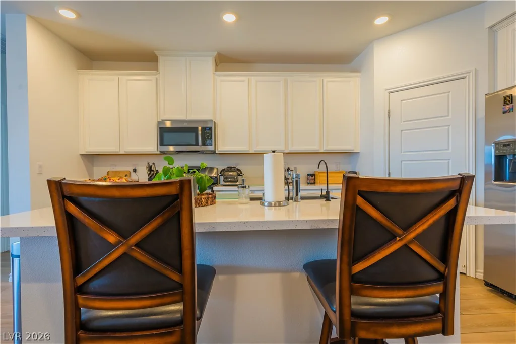 6729 Drapemaster, Las Vegas, NV 89156