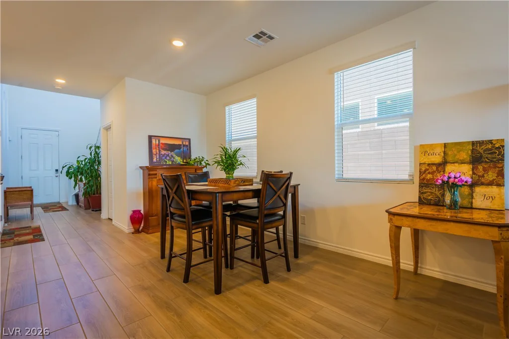 6729 Drapemaster, Las Vegas, NV 89156