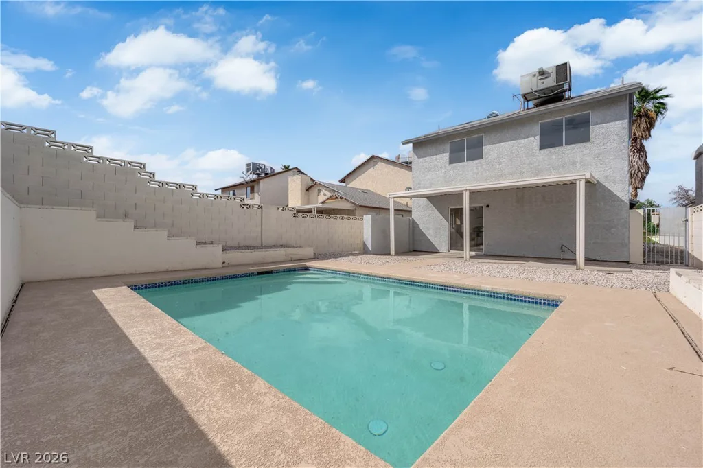 522 Tabony, Henderson, NV 89011