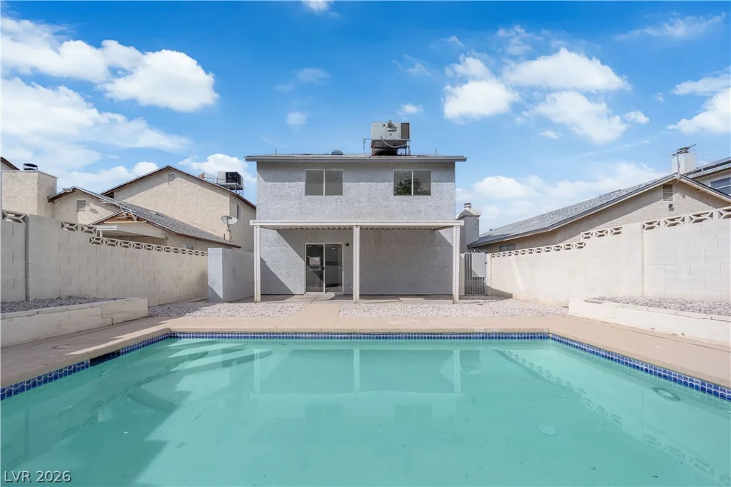 522 Tabony, Henderson, NV 89011