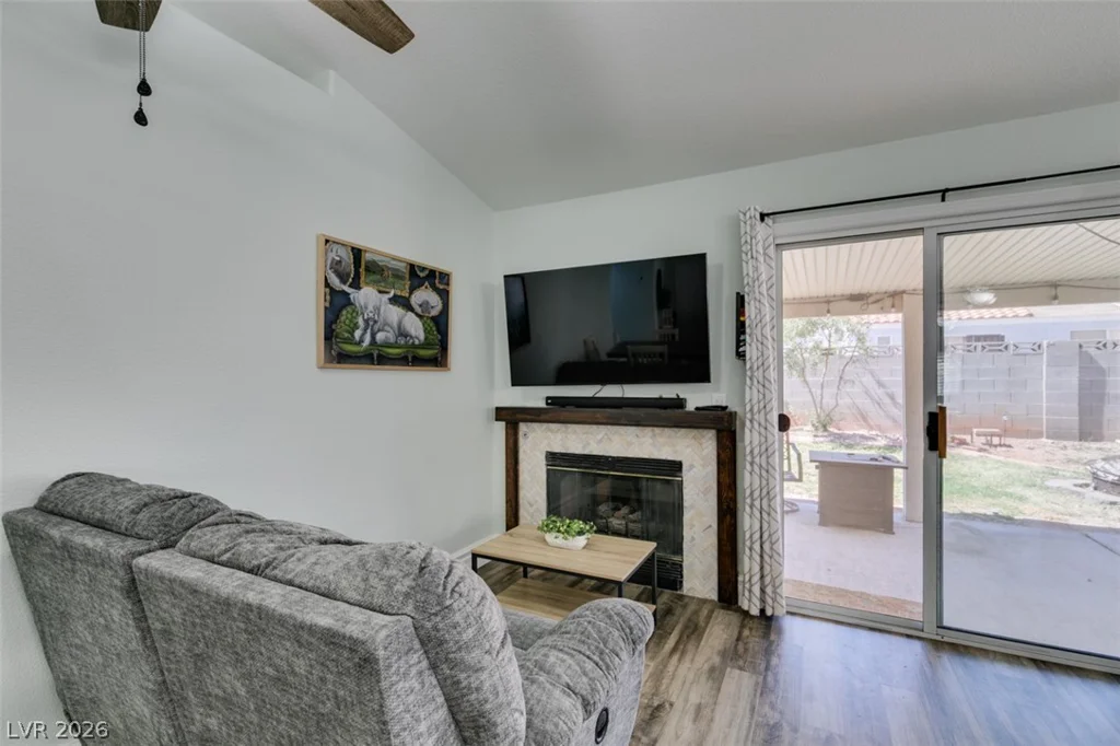 5109 Wildroot, Las Vegas, NV 89130