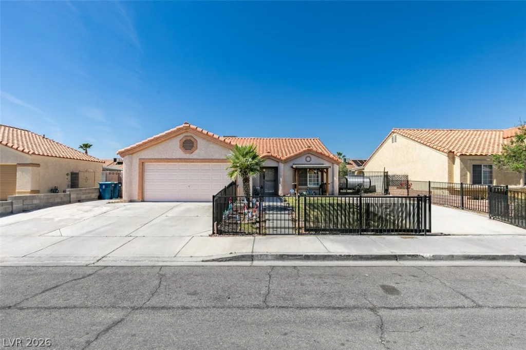 5109 Wildroot, Las Vegas, NV 89130