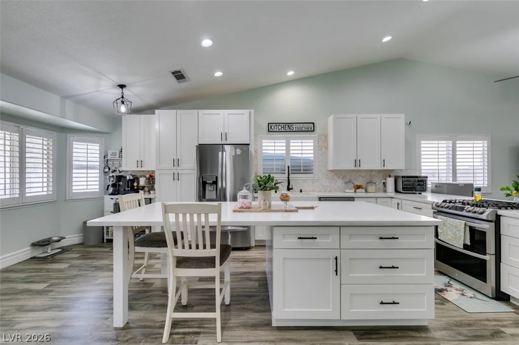 5109 Wildroot, Las Vegas, NV 89130