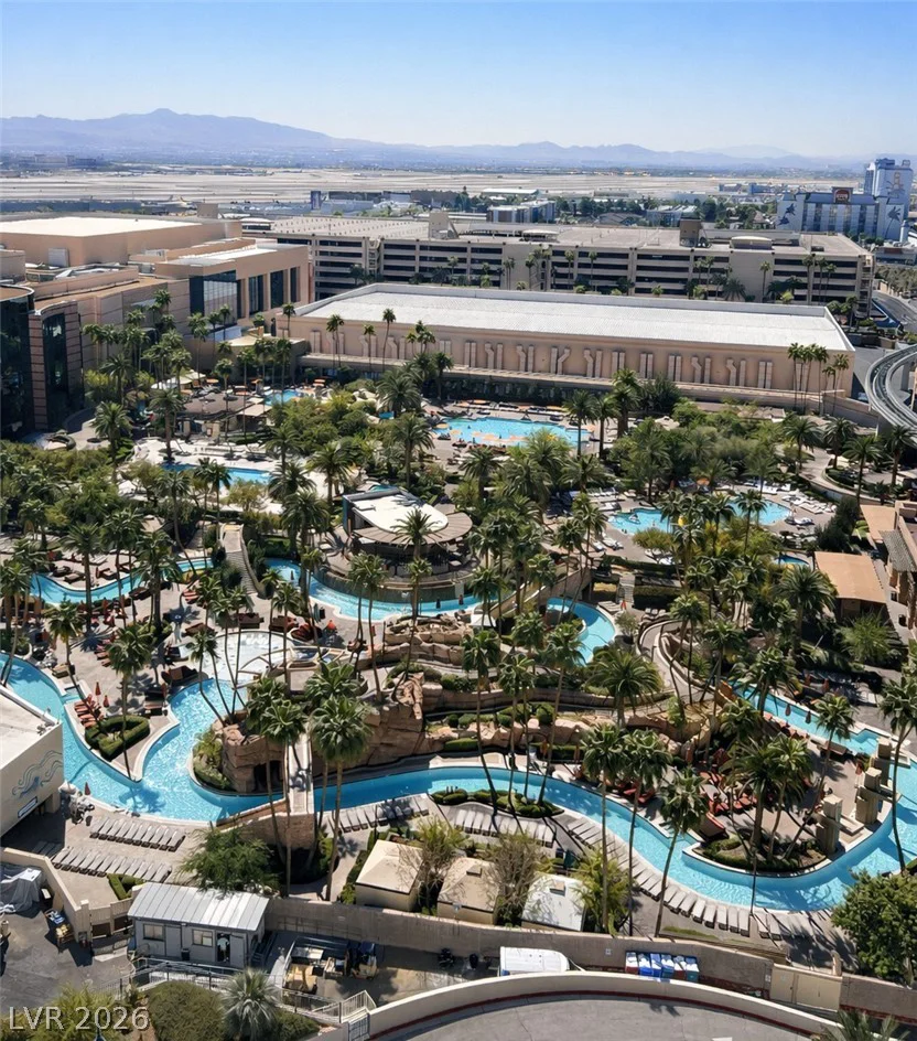 145 Harmon, Las Vegas, NV 89109