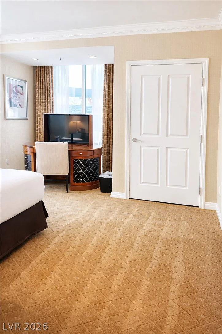 145 Harmon, Las Vegas, NV 89109