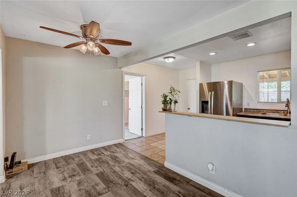 1720 Carson, Las Vegas, NV 89101