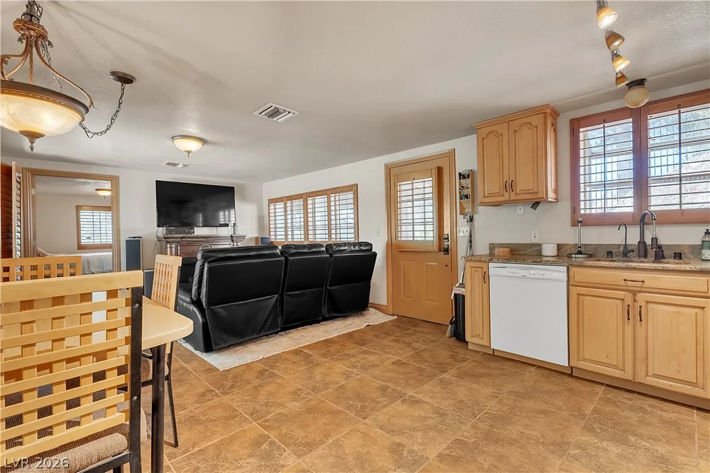 12575 Wigwam, Las Vegas, NV 89161