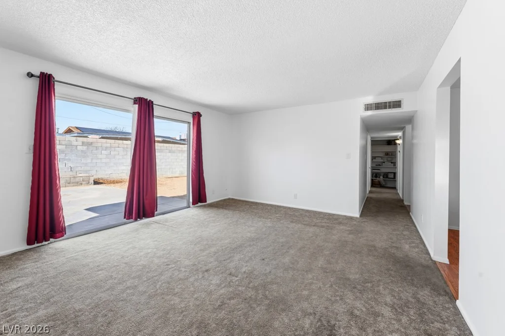 6208 Cromwell, Las Vegas, NV 89107