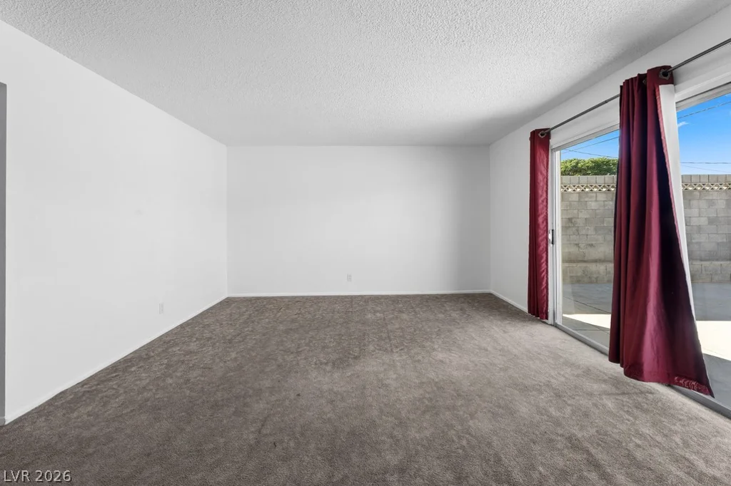 6208 Cromwell, Las Vegas, NV 89107