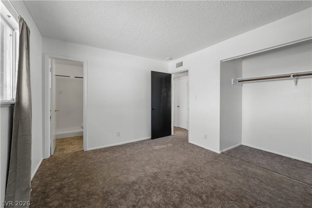 6208 Cromwell, Las Vegas, NV 89107