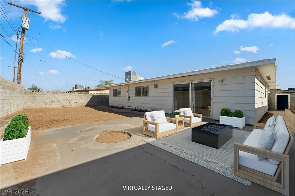 6208 Cromwell, Las Vegas, NV 89107