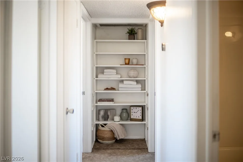 6208 Cromwell, Las Vegas, NV 89107