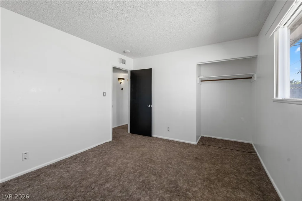 6208 Cromwell, Las Vegas, NV 89107