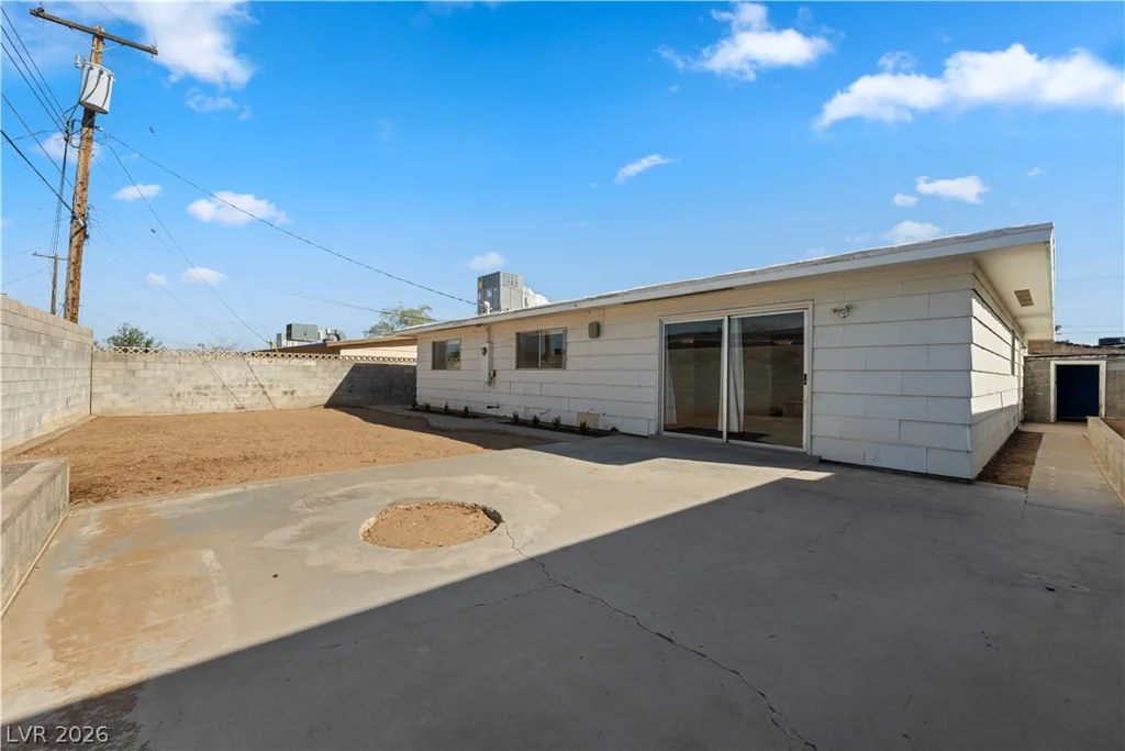 6208 Cromwell, Las Vegas, NV 89107