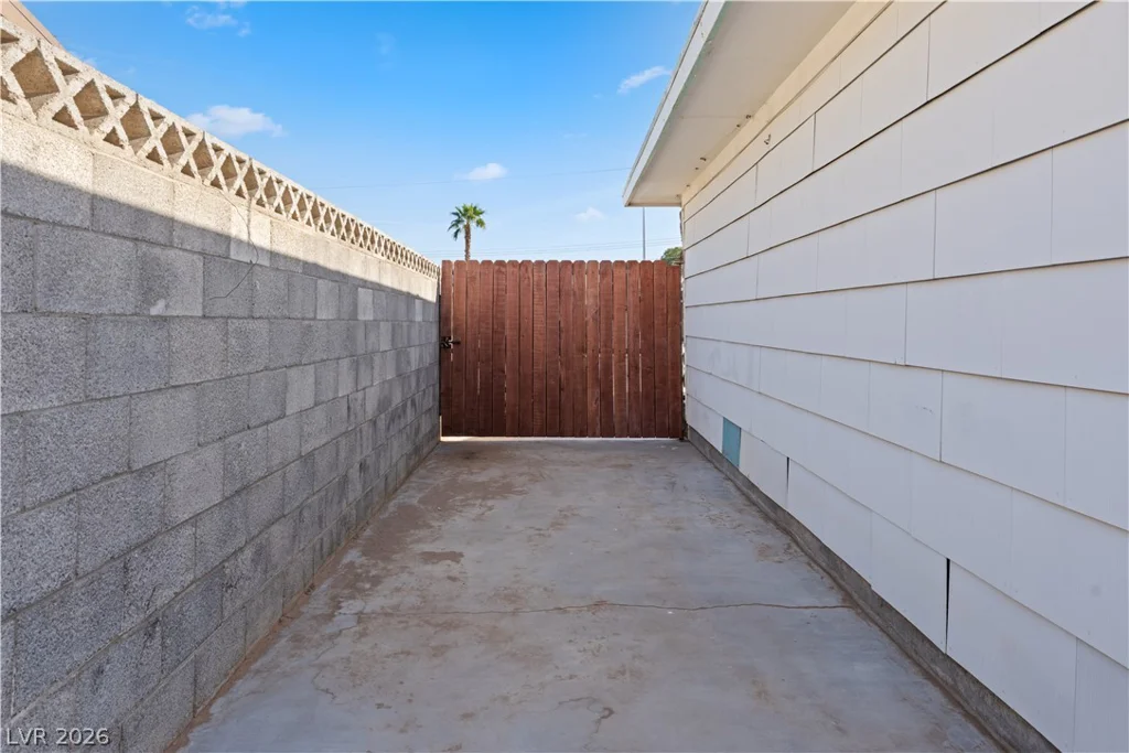 6208 Cromwell, Las Vegas, NV 89107