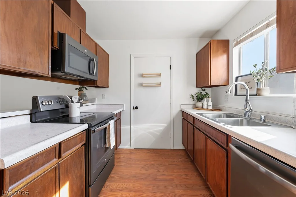 6208 Cromwell, Las Vegas, NV 89107