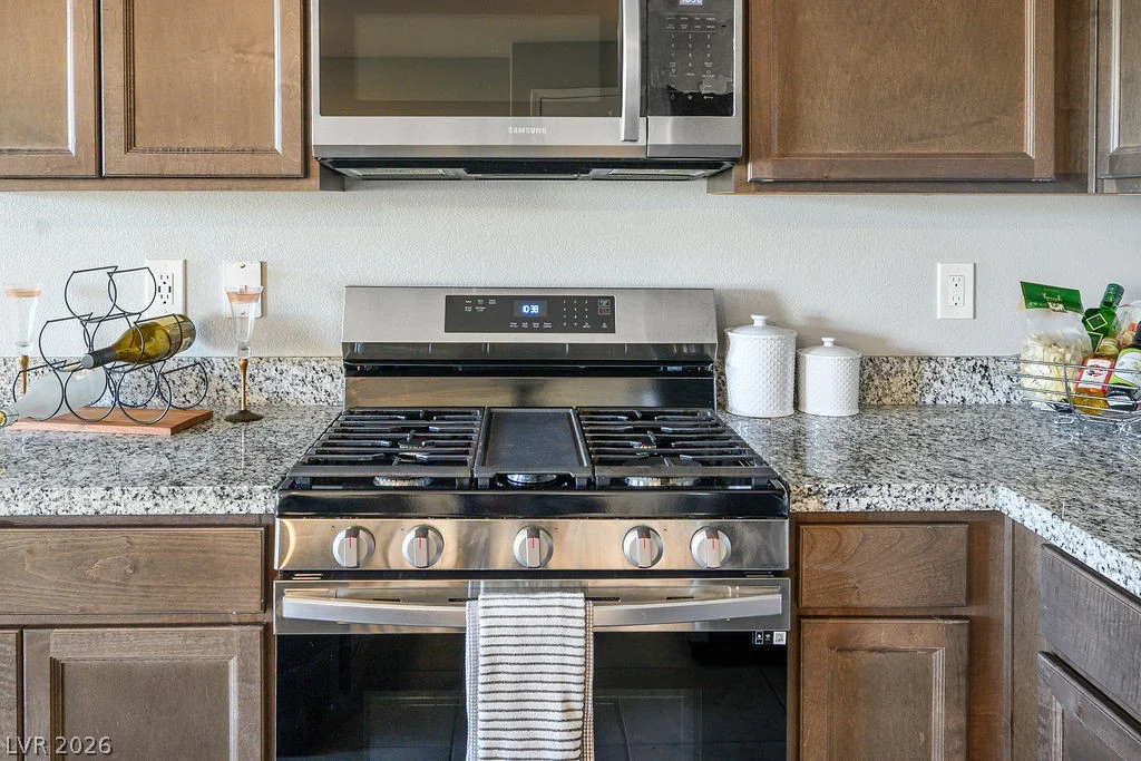 719 Omaggio, Henderson, NV 89011