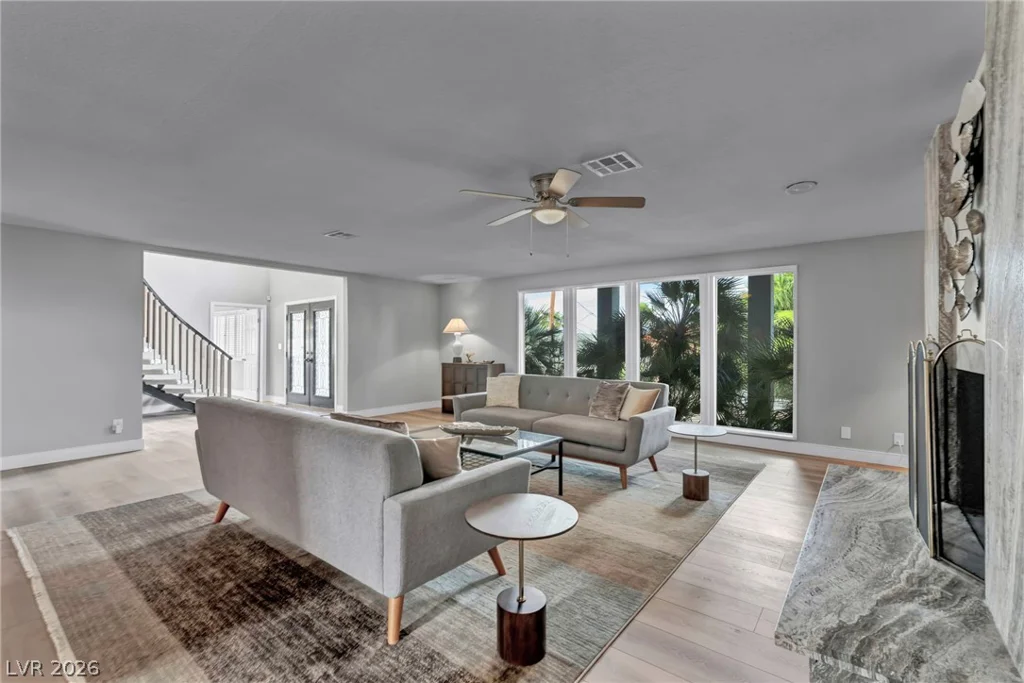 1400 Maria Elena, Las Vegas, NV 89104