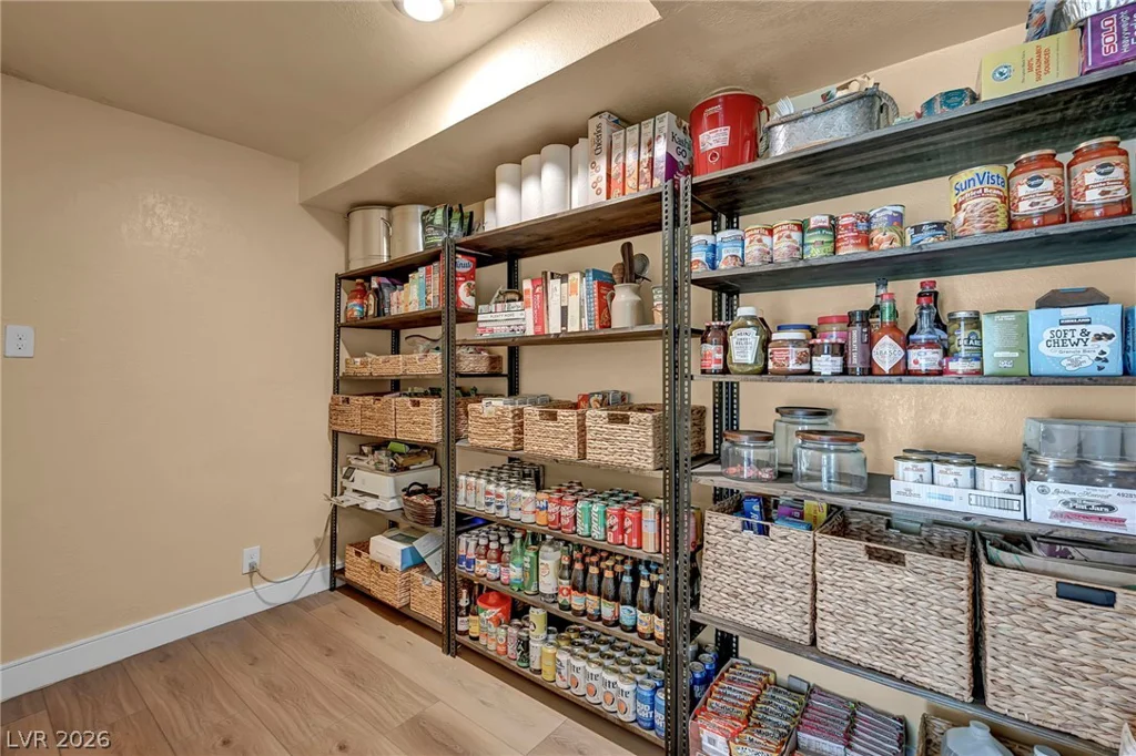 1400 Maria Elena, Las Vegas, NV 89104
