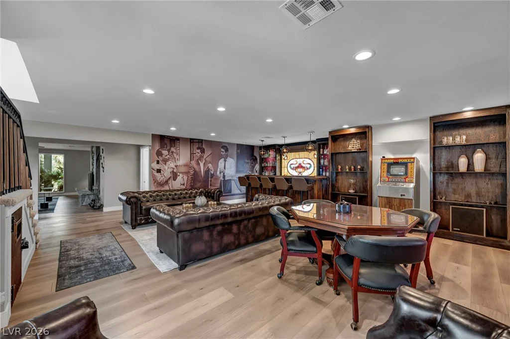 1400 Maria Elena, Las Vegas, NV 89104