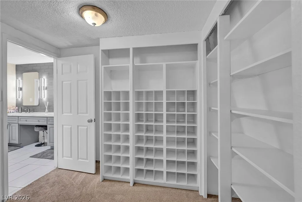 1400 Maria Elena, Las Vegas, NV 89104