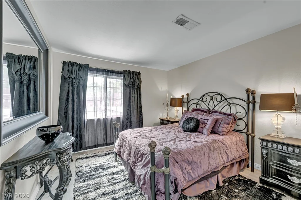 1400 Maria Elena, Las Vegas, NV 89104