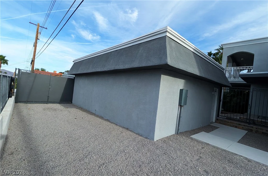 1400 Maria Elena, Las Vegas, NV 89104