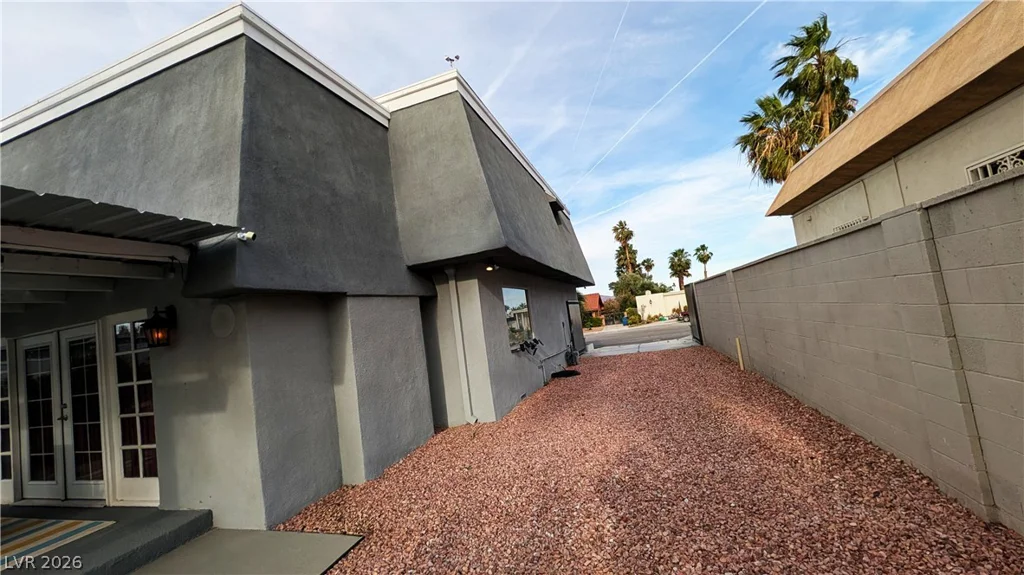 1400 Maria Elena, Las Vegas, NV 89104