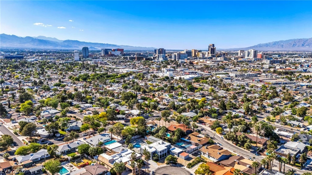 1400 Maria Elena, Las Vegas, NV 89104