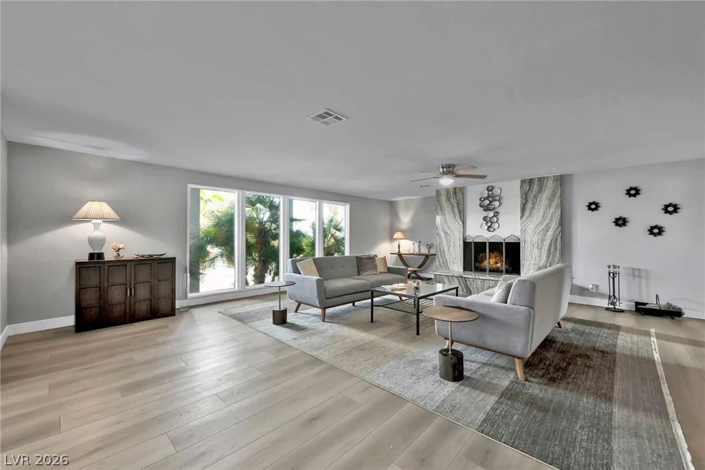 1400 Maria Elena, Las Vegas, NV 89104