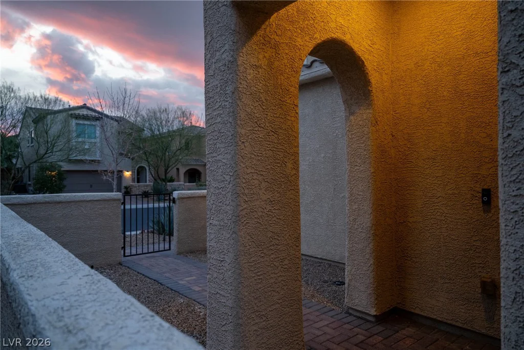 1136 Strada Pecei, Henderson, NV 89011