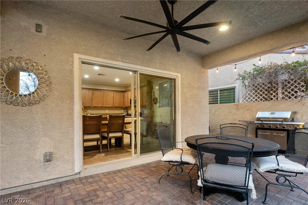 1136 Strada Pecei, Henderson, NV 89011