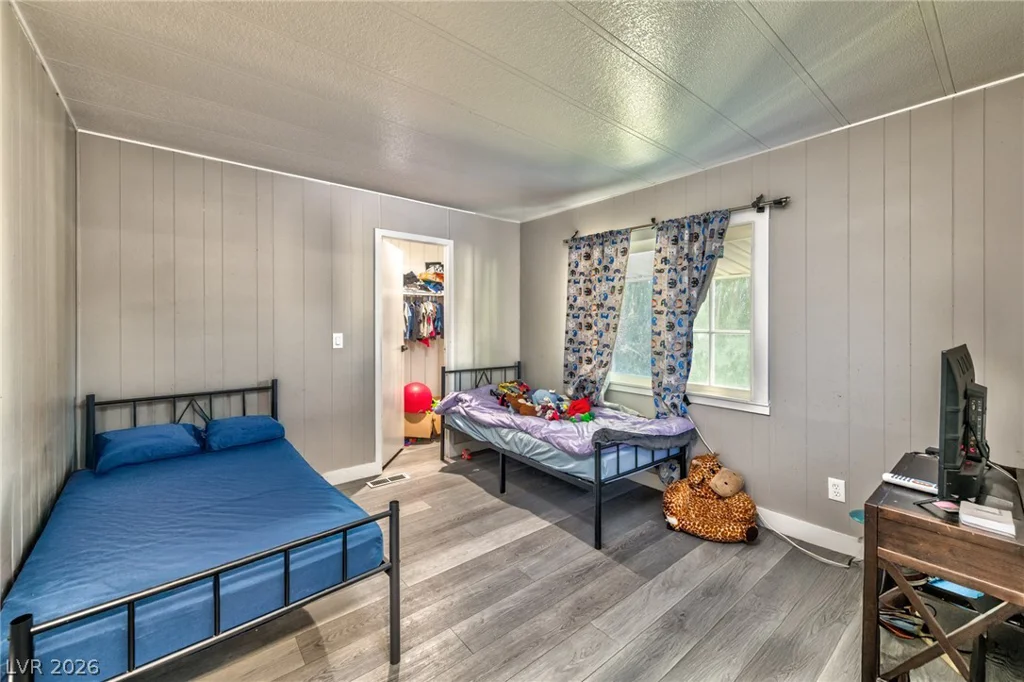 80 Vegas Valley, Pahrump, NV 89048