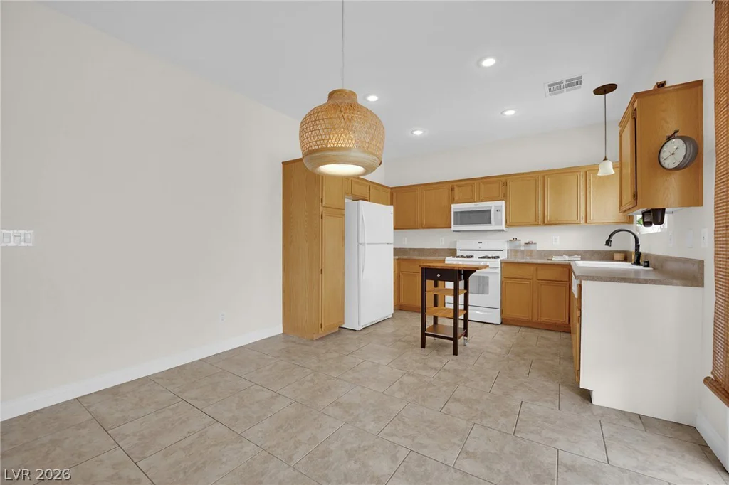 1082 Bay Laurel, Las Vegas, NV 89110