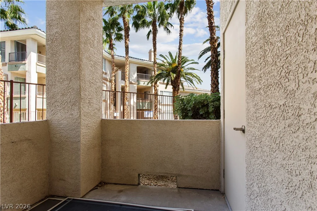 7155 Durango, Las Vegas, NV 89113