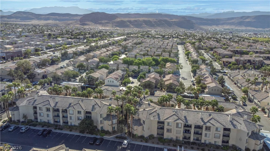 7155 Durango, Las Vegas, NV 89113