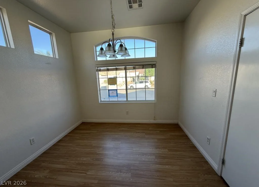 6115 Magic Mesa, North Las Vegas, NV 89031