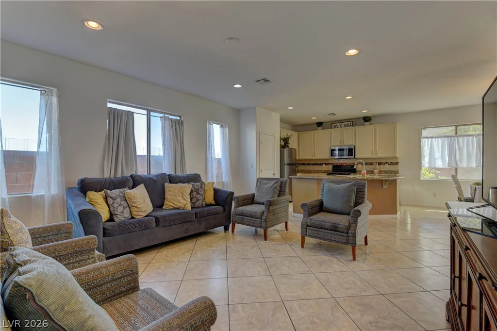 2213 Dolphin Beach, North Las Vegas, NV 89081