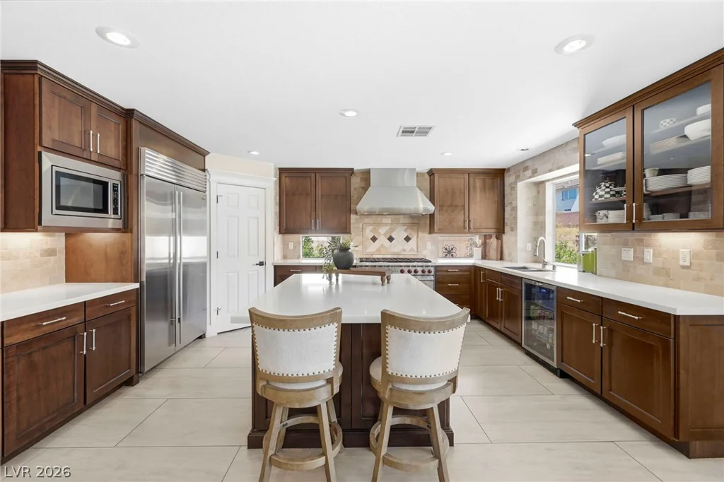 728 Lava Falls, Las Vegas, NV 89110