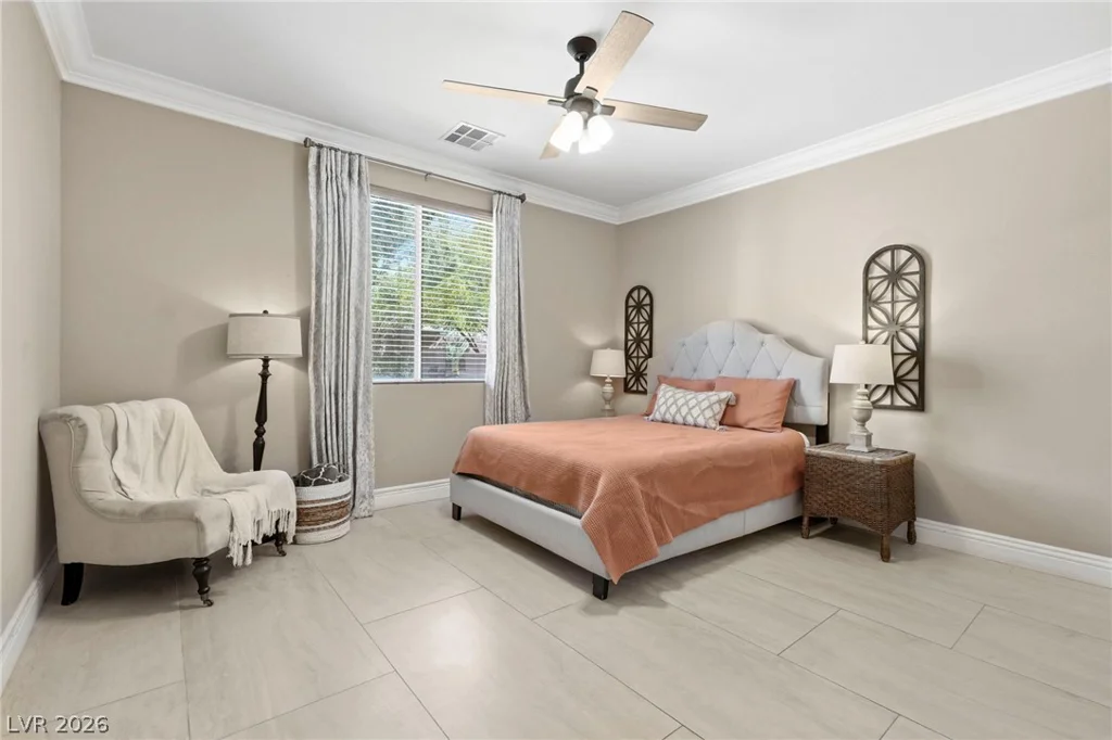 728 Lava Falls, Las Vegas, NV 89110