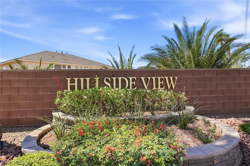 728 Lava Falls, Las Vegas, NV 89110