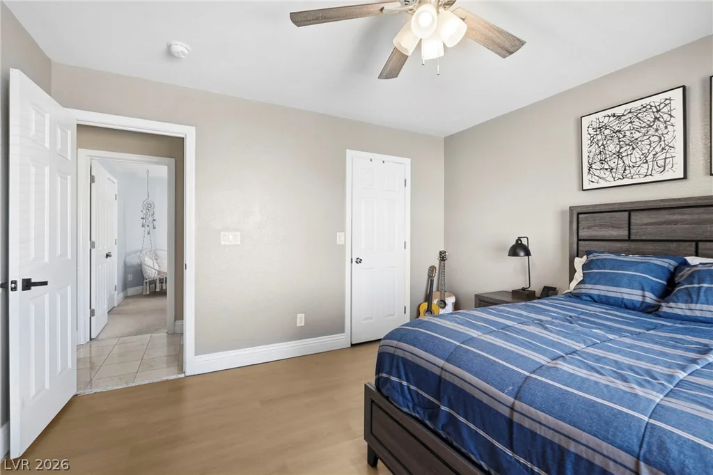 728 Lava Falls, Las Vegas, NV 89110
