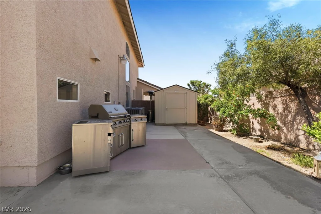 728 Lava Falls, Las Vegas, NV 89110