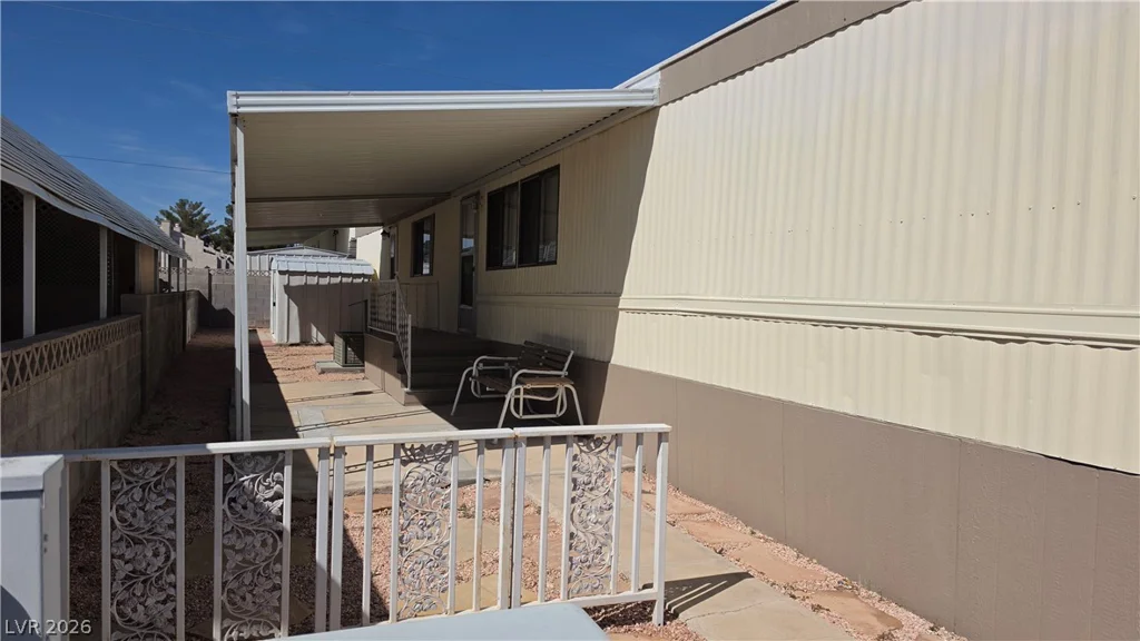 4633 Royal Ridge, Las Vegas, NV 89103