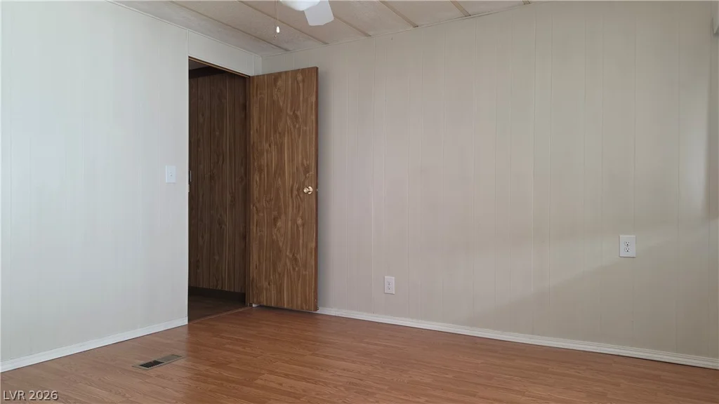 4633 Royal Ridge, Las Vegas, NV 89103
