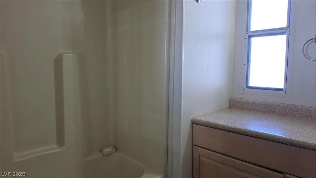 4633 Royal Ridge, Las Vegas, NV 89103