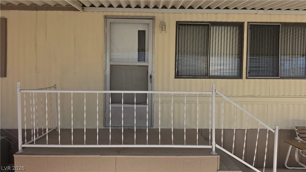 4633 Royal Ridge, Las Vegas, NV 89103