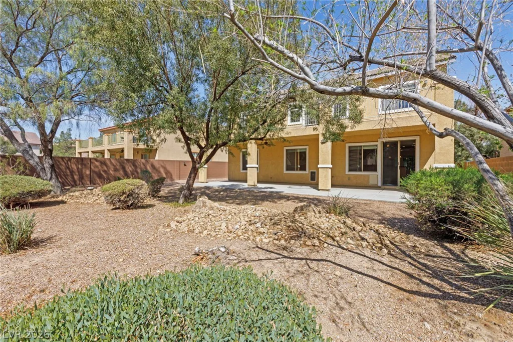 4051 Lancaster Falls, North Las Vegas, NV 89085
